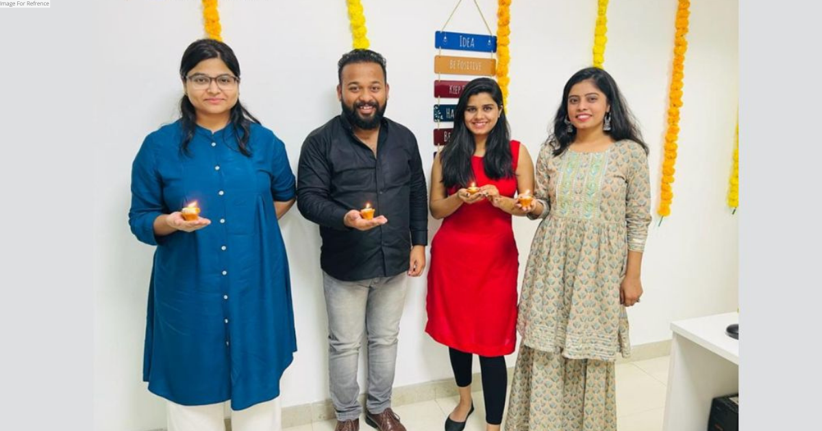 Digisharks Communications Pvt Ltd hosted a fantastic Diwali party for its employees and announced the National Achievers Awards 2022